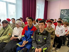 В Александрово-Гайском лицее состоялась «Классная встреча со студентами»