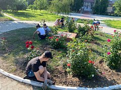 У алгайских школьников идёт пятая трудовая четверть