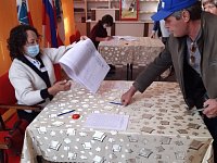 В Александрово-Гайском районе идёт голосование на выборах   