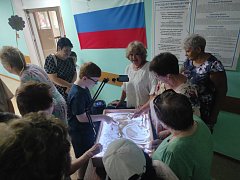  Александровогайская мастерица продемонстрировала искусство  магии света и теней 
