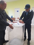 На территории Александрово-Гайского района началась процедура выборов