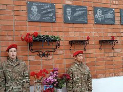 Героя помнят: в Александров Гае почтили память Асилбека Жумашева