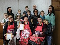 Редакция Александрово-Гайской газеты подвела итоги фотоконкурса «Моя мама – лучшая на свете»