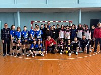 Александрово-Гайские волейболистки стали призерами соревнований