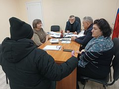 В Александров Гае прошел прием участников СВО: главная тема — дороги и снег