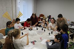 День дружбы провели в Александрово-Гайском КЦСОН