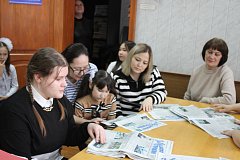 В Александров Гае наградили победителей конкурса «Открытка Герою»