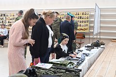 На страже Родины: в Александров Гае отметили День пограничника