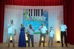 Алгайские медики приняли поздравления с профессиональным праздником