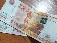 Более 2000 бюджетников Саратовской области получат по 10 тысяч рублей