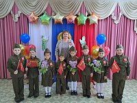 Патриотическая эстафета в Александров Гае напомнила детям о великой Победе