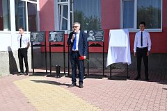 Школа в Александров Гае хранит память о Тимуре Летюшове 