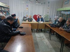 Депутат Александрово-Гайского МС Дмитрий Корнев провел встречу с избирателями