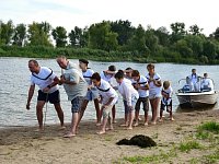 Саратовская команда получила специальный приз на конкурсе «Это у нас семейное» за воссоздание картины Ильи Репина 