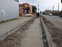 В Ал-Гайском районе подходит к завершению строительство тротуаров 
