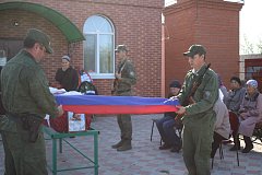 В Александров Гае прозвучали прощальные орудийные залпы