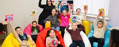 Весеннее настроение подарили активисты Александрово-Гайского Молодёжного центра 